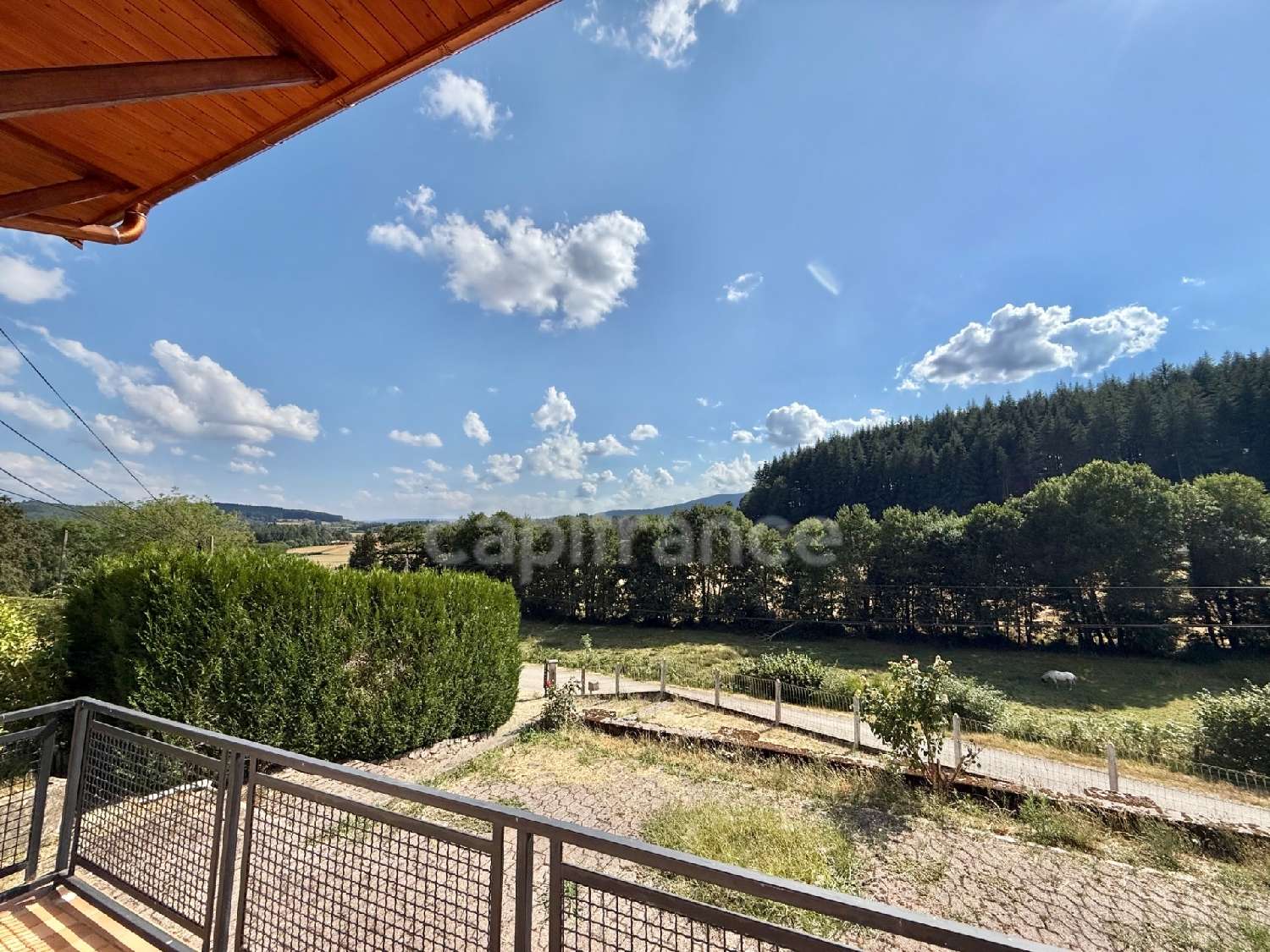 en venta casa La Tuilière Loire 4