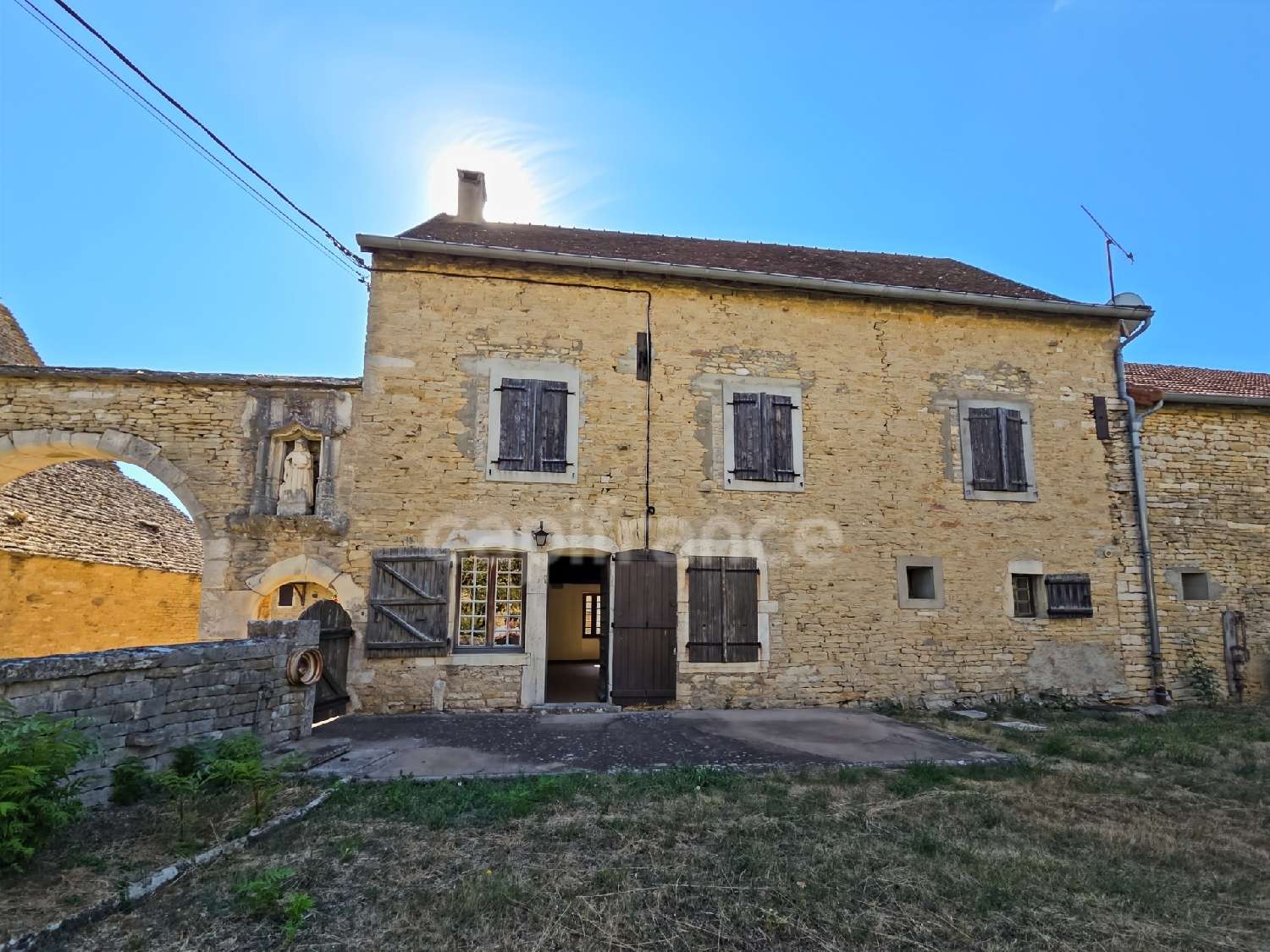 à vendre maison Laives Saône-et-Loire 3