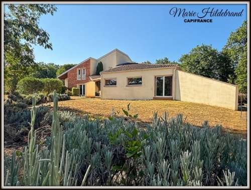 Laroque-Timbaut Lot-et-Garonne house foto 7394988