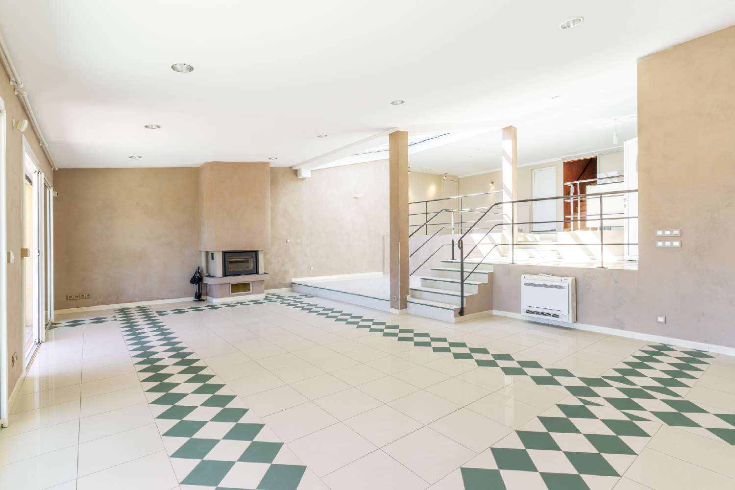  for sale house Le Revest-les-Eaux Var 5
