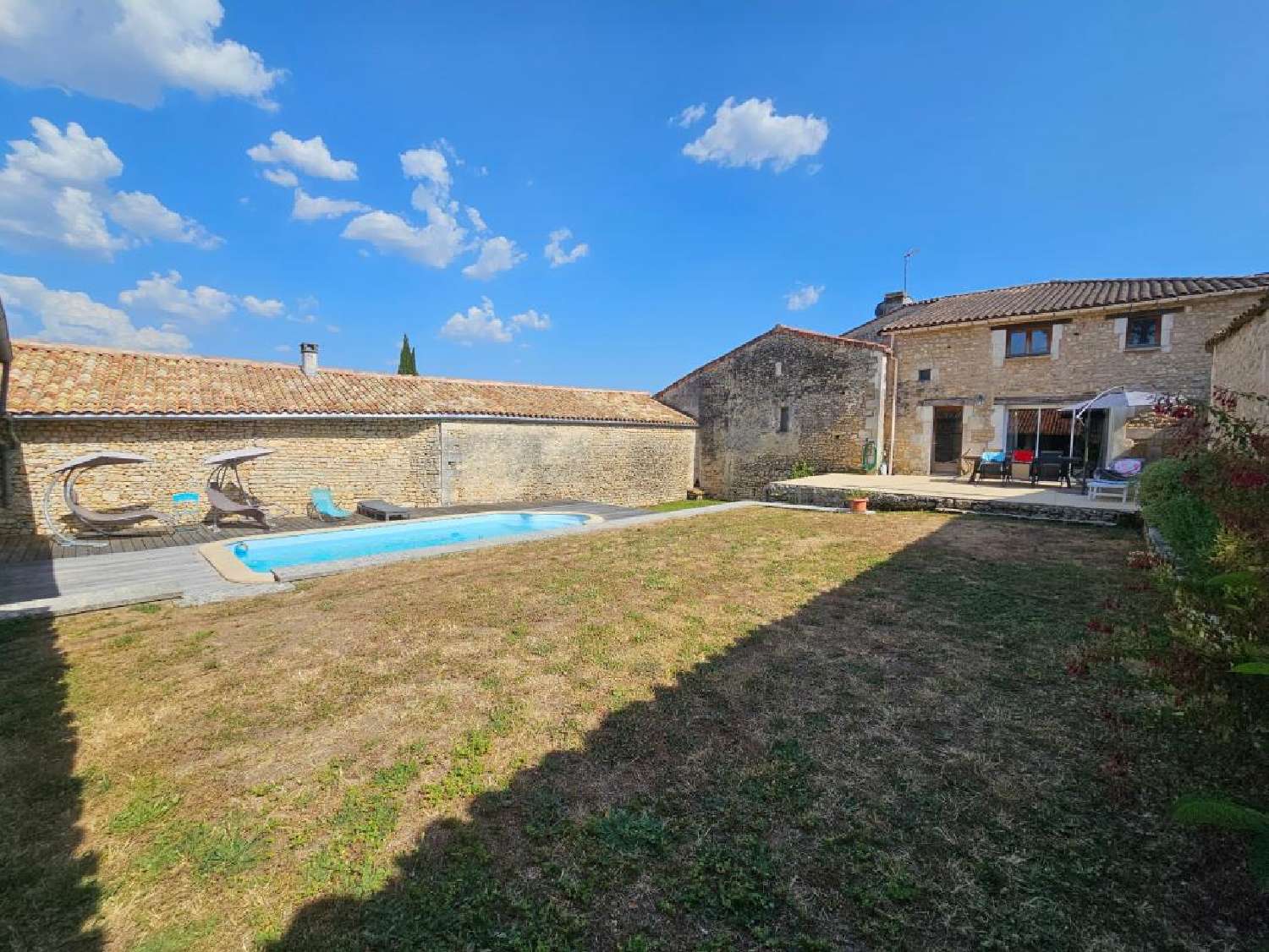 for sale house Linars Charente 2