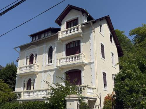 Lourdes Hautes-Pyrénées huis foto 7383680
