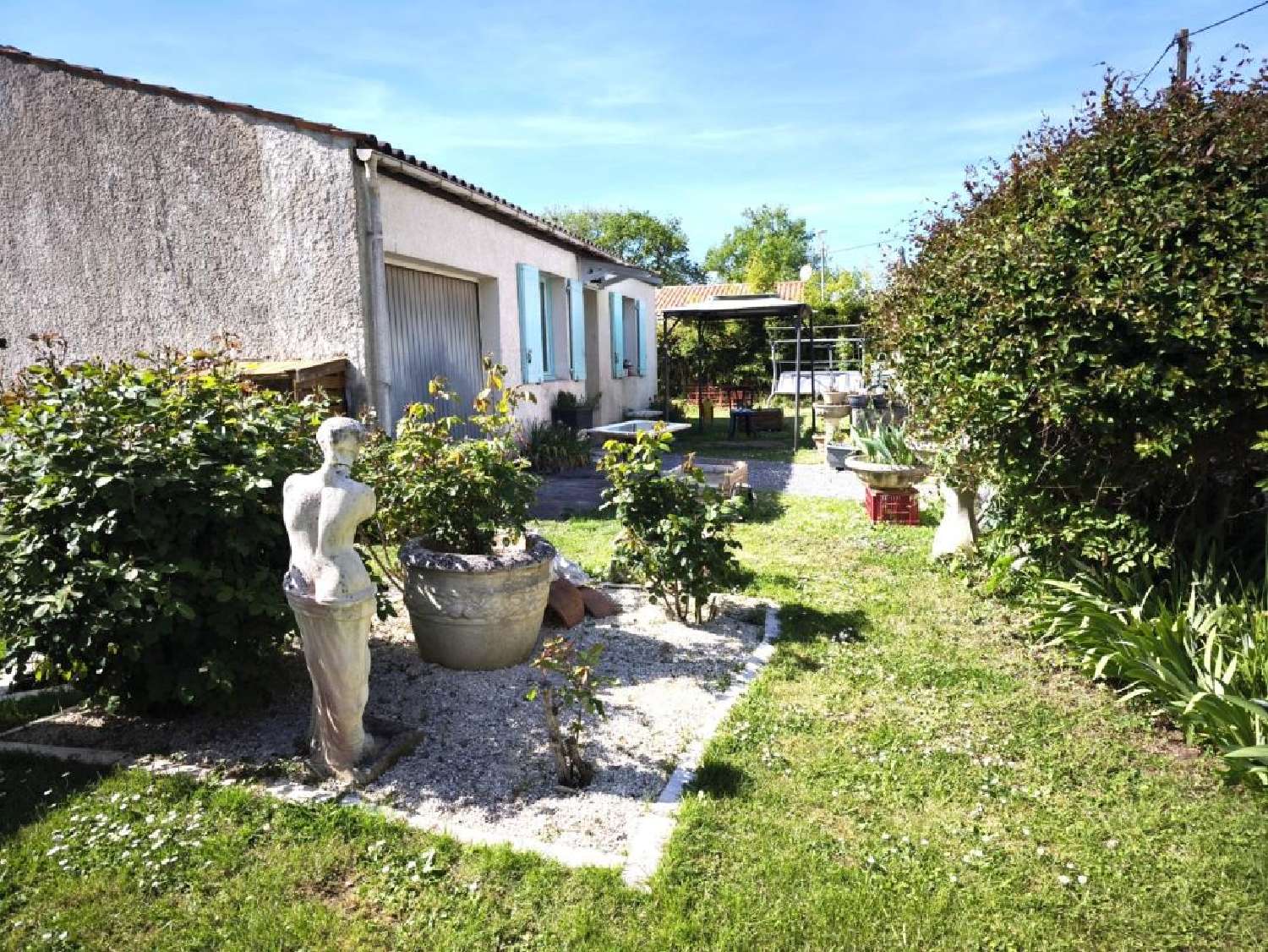  for sale house Luchat Charente-Maritime 1