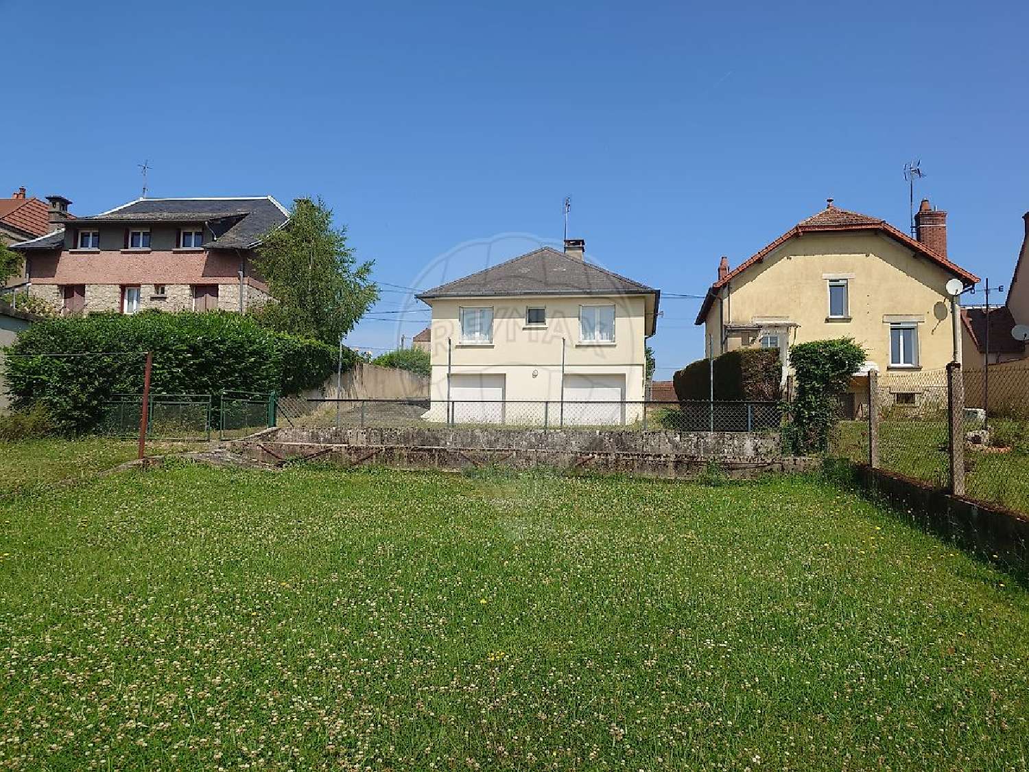 for sale house Luzy Nièvre 5