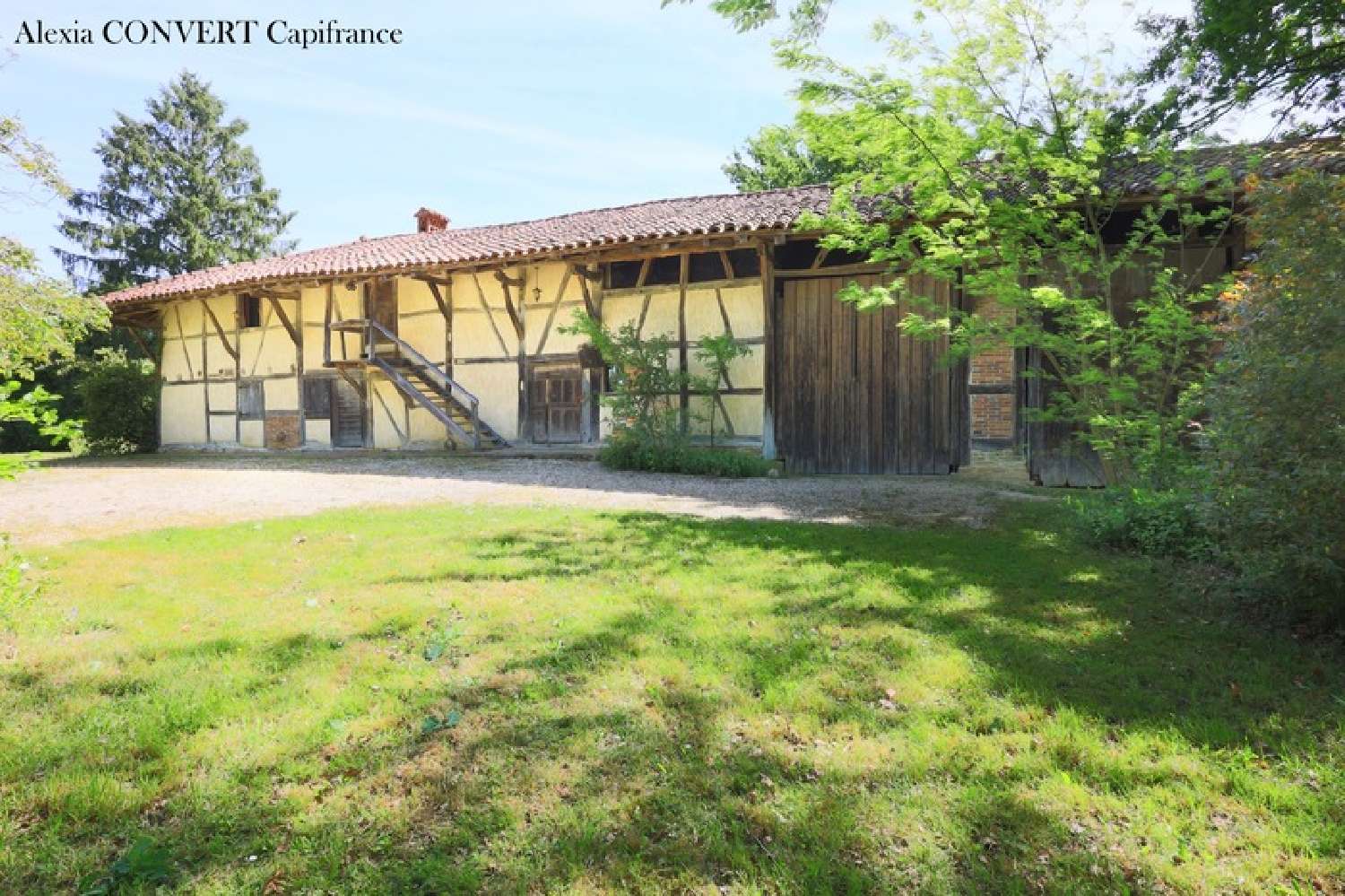  te koop huis Malafretaz Ain 2