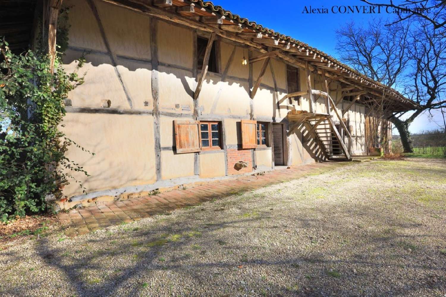  te koop huis Malafretaz Ain 3