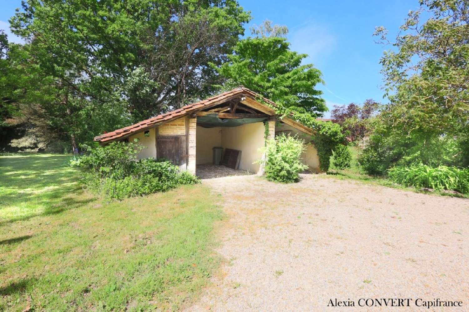  te koop huis Malafretaz Ain 8