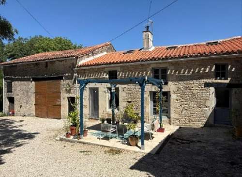 Mansle Charente huis foto 7390607