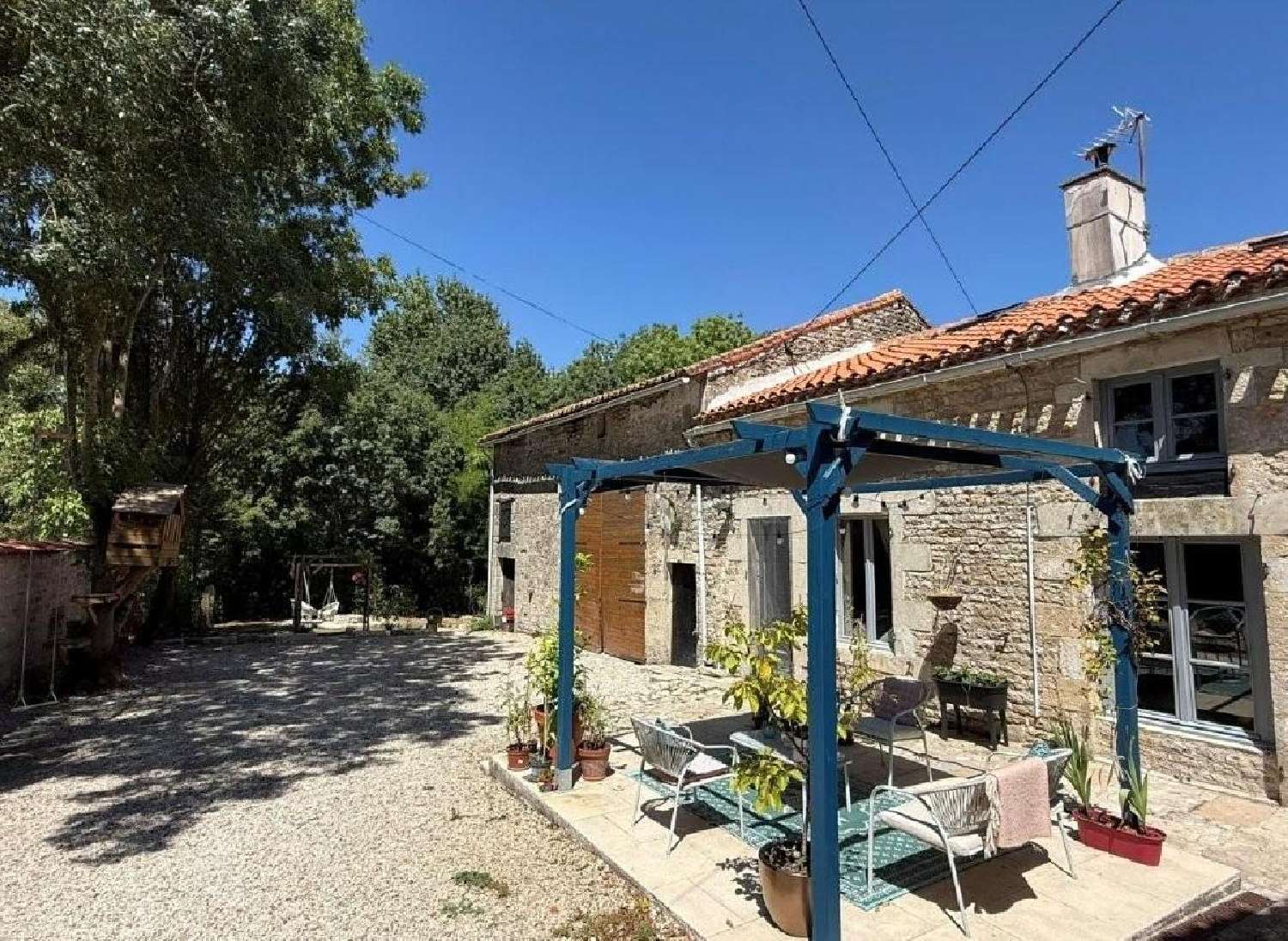 te koop huis Mansle Charente 2