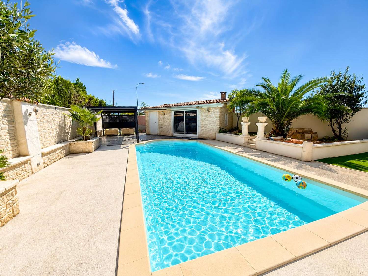 for sale house Marignane Bouches-du-Rhône 1