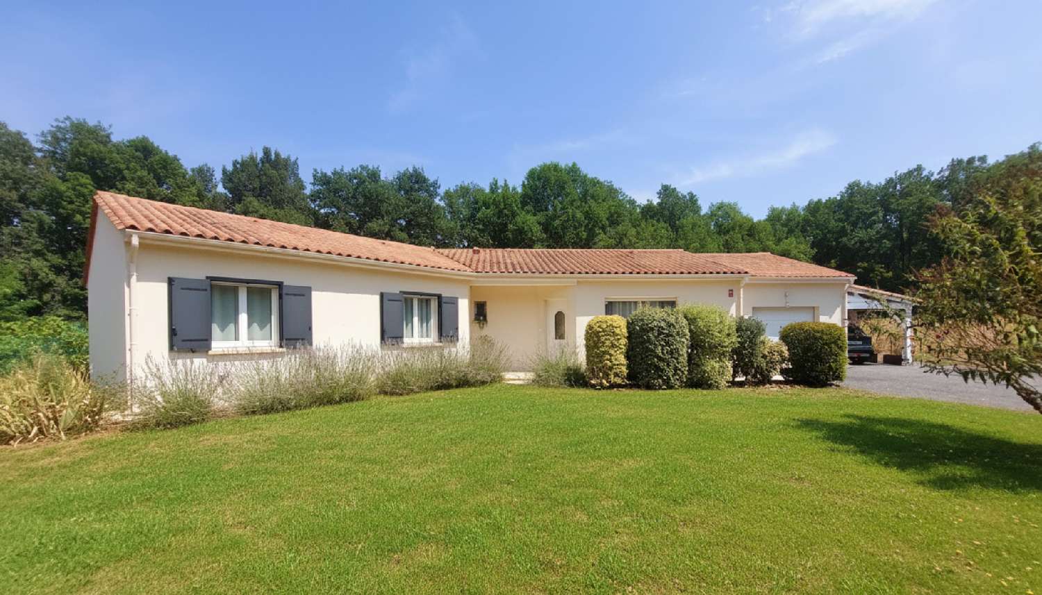 te koop huis Meyrals Dordogne 1