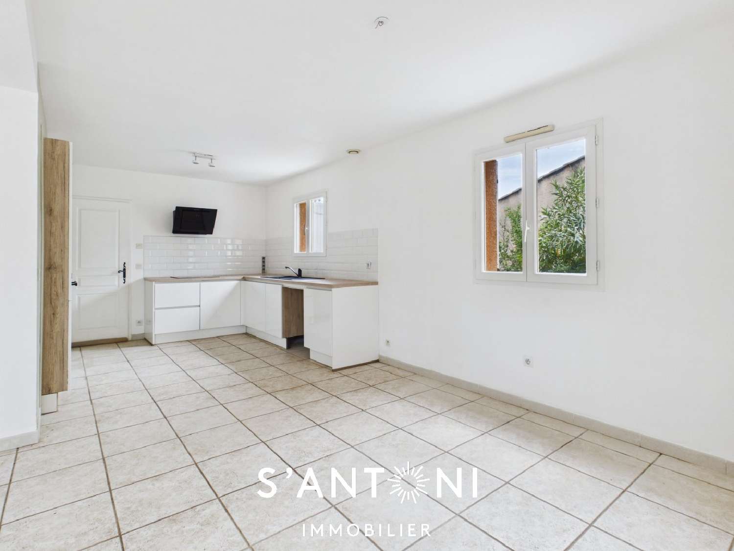 à vendre maison Mèze Hérault 4