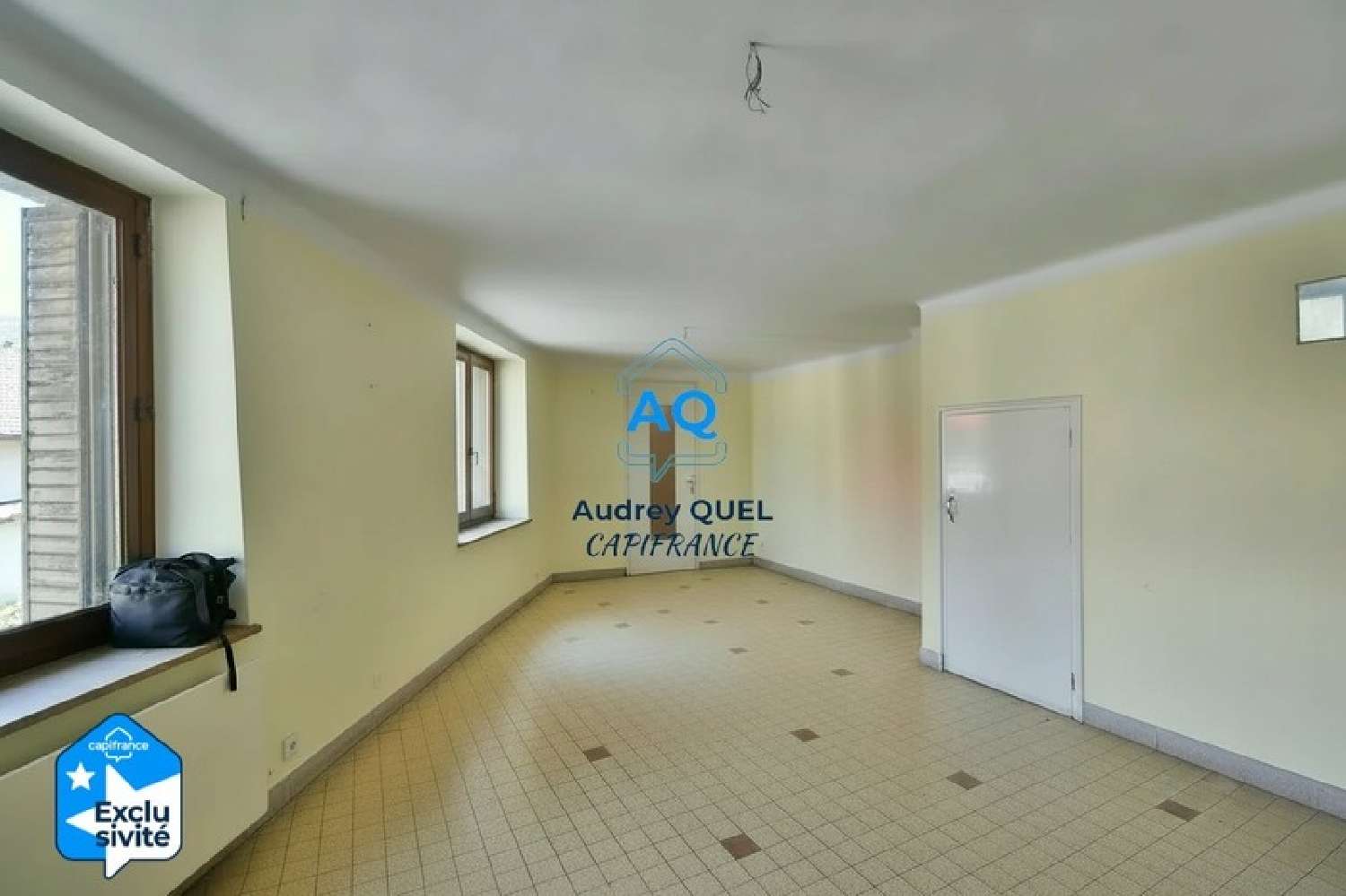 te koop huis Montanges Ain 3