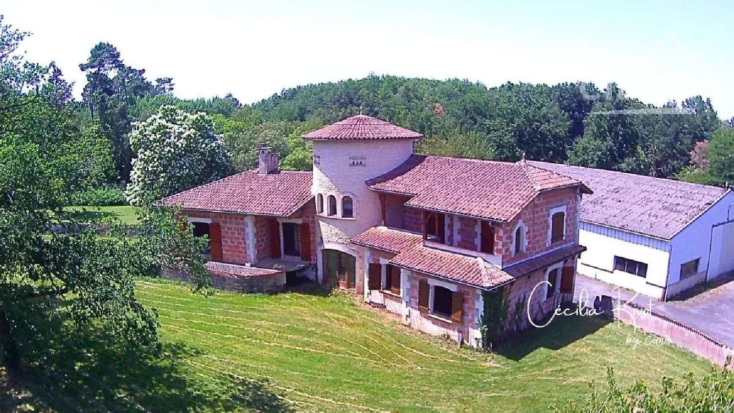 en venta casa Montendre Charente-Maritime 2