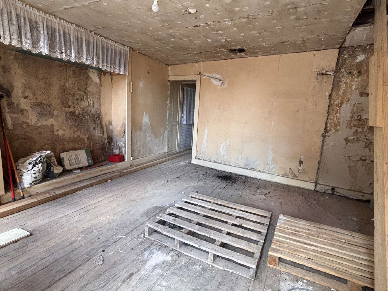  for sale house Monthureux-sur-Saône Vosges 4