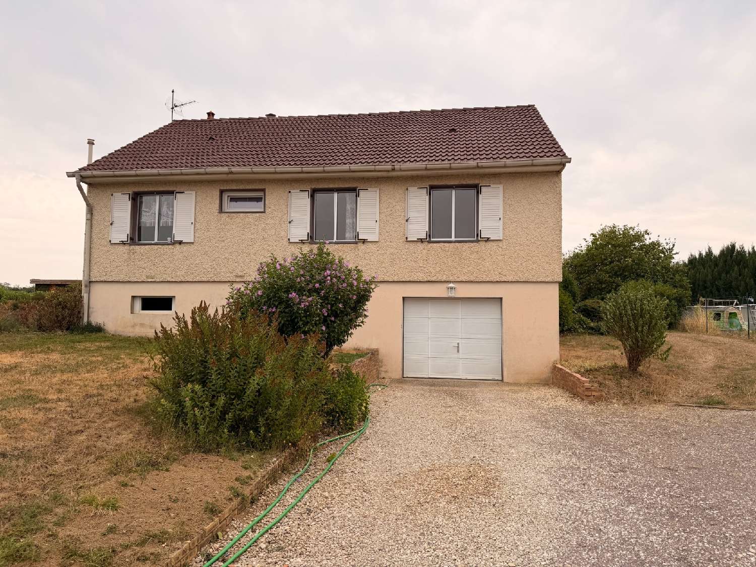 à vendre maison Montmançon Côte-d'Or 1