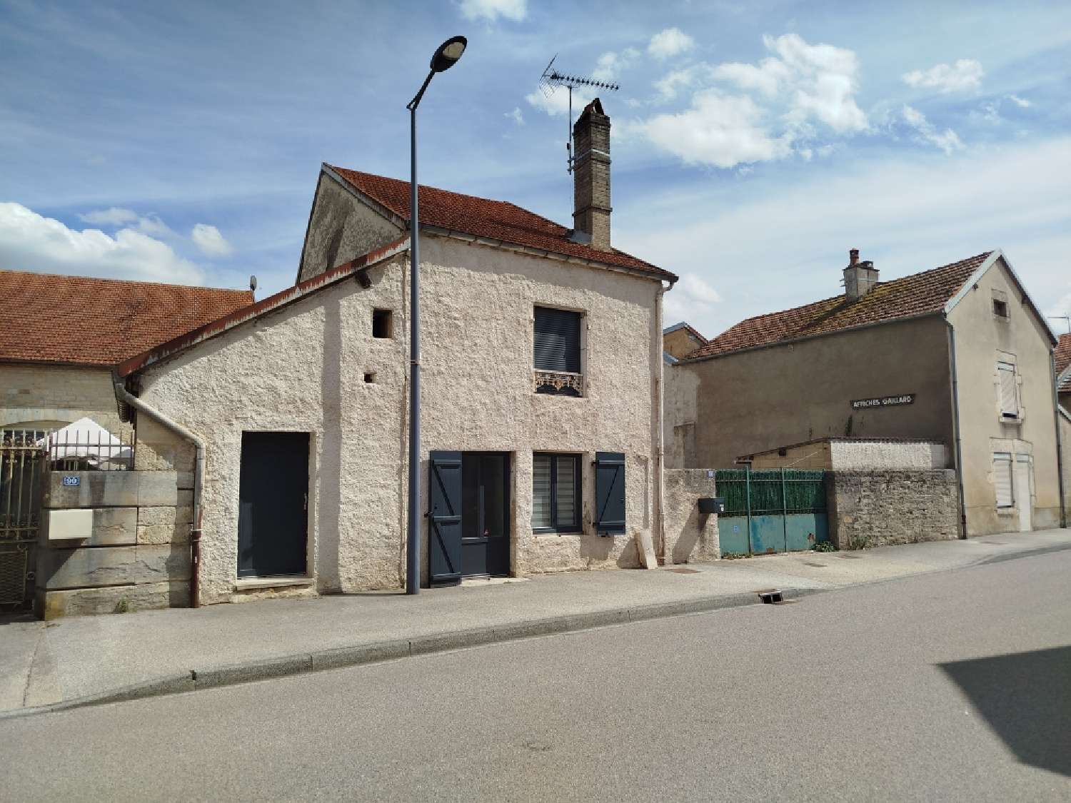 à vendre maison Montsaugeon Haute-Marne 2