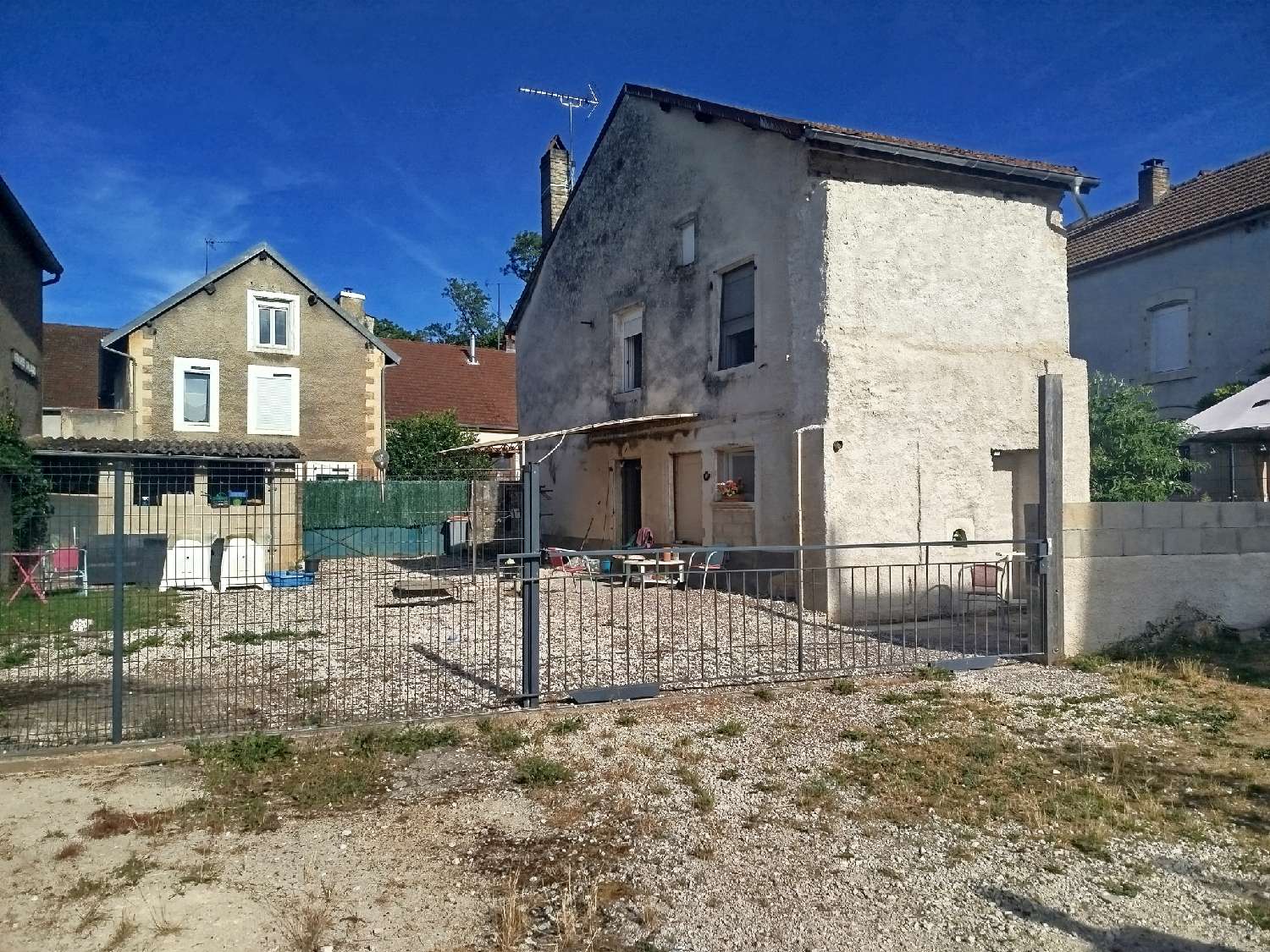 à vendre maison Montsaugeon Haute-Marne 3