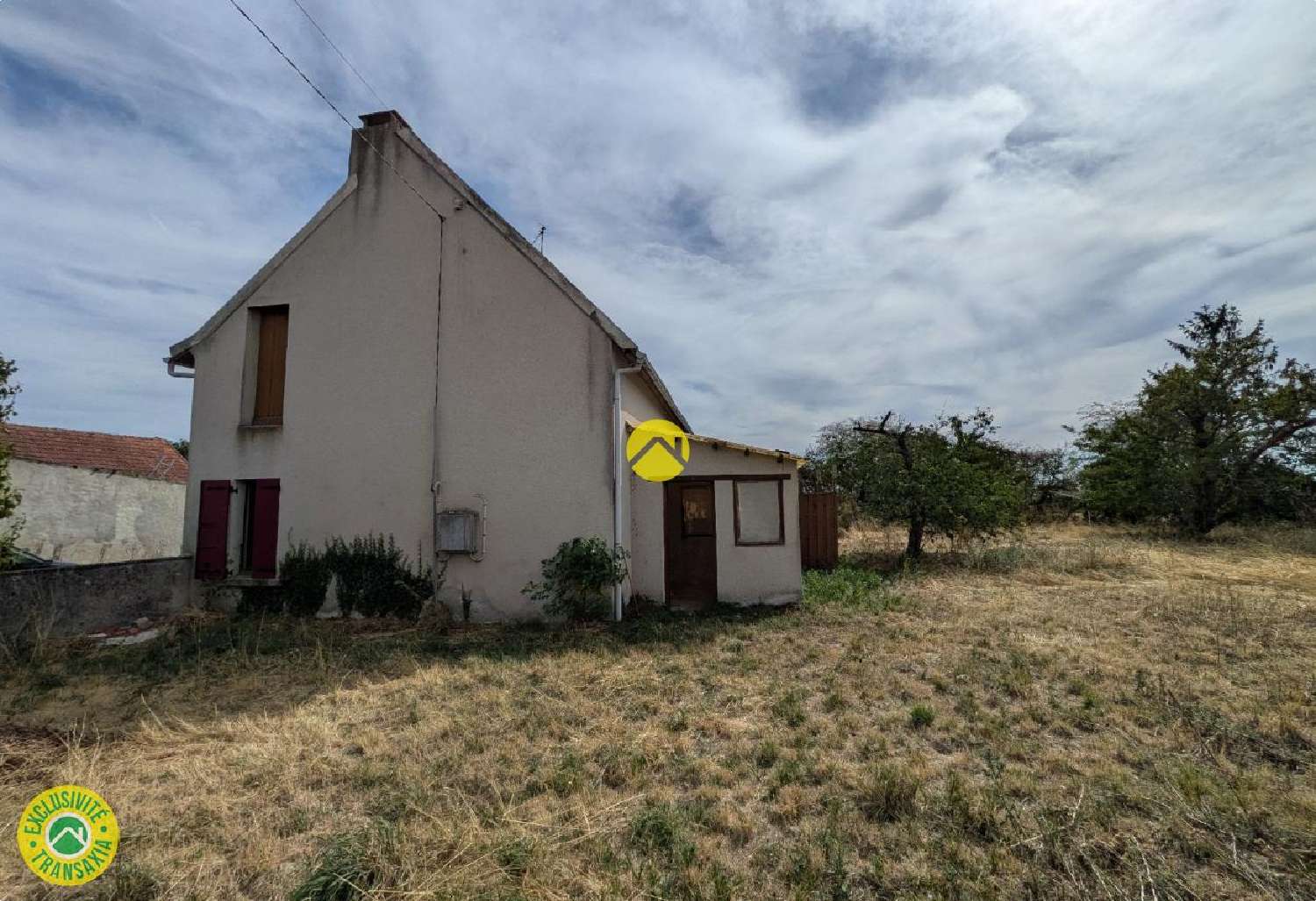 te koop huis Montvicq Allier 2