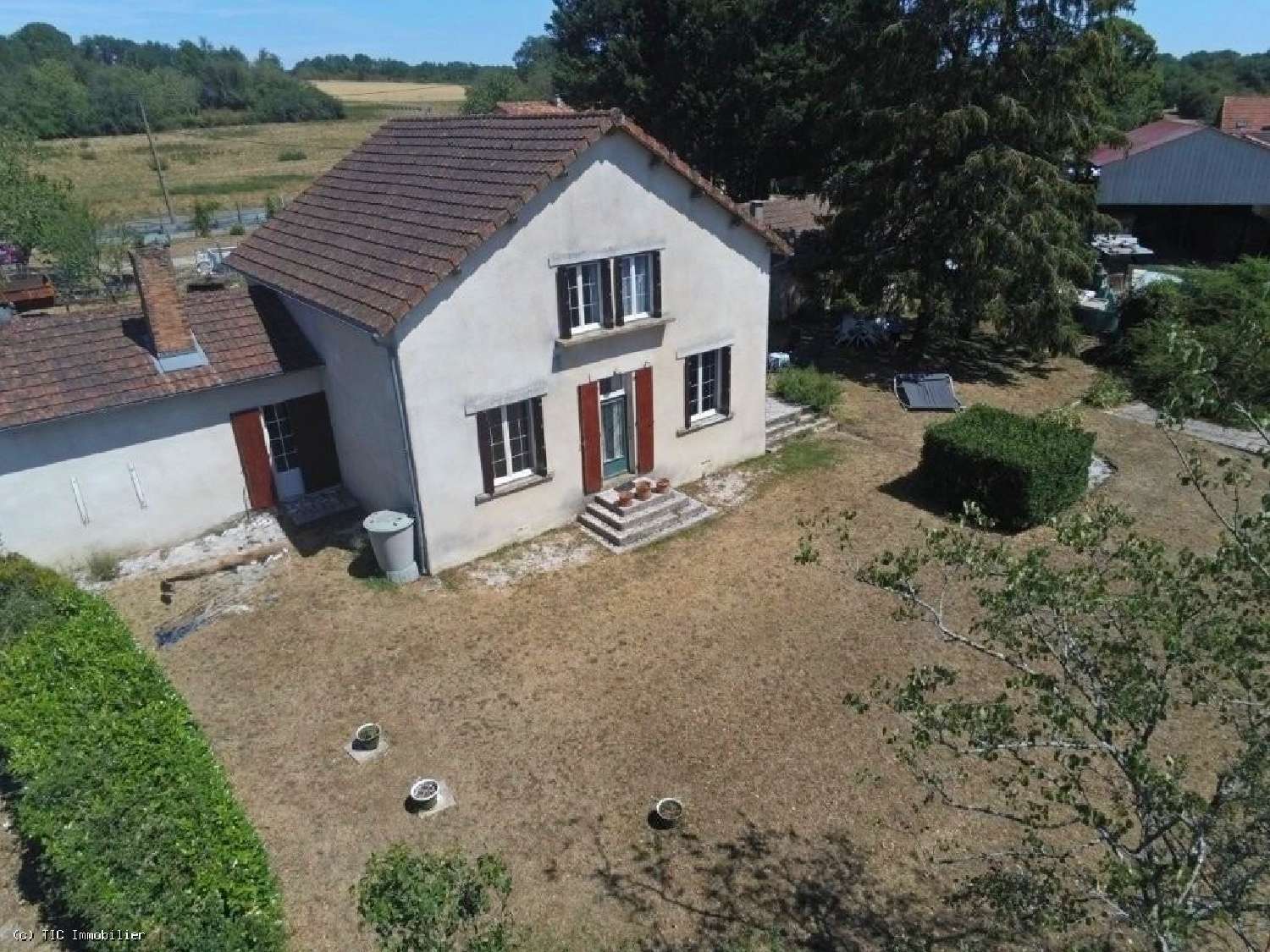  for sale house Nanteuil-en-Vallée Charente 2