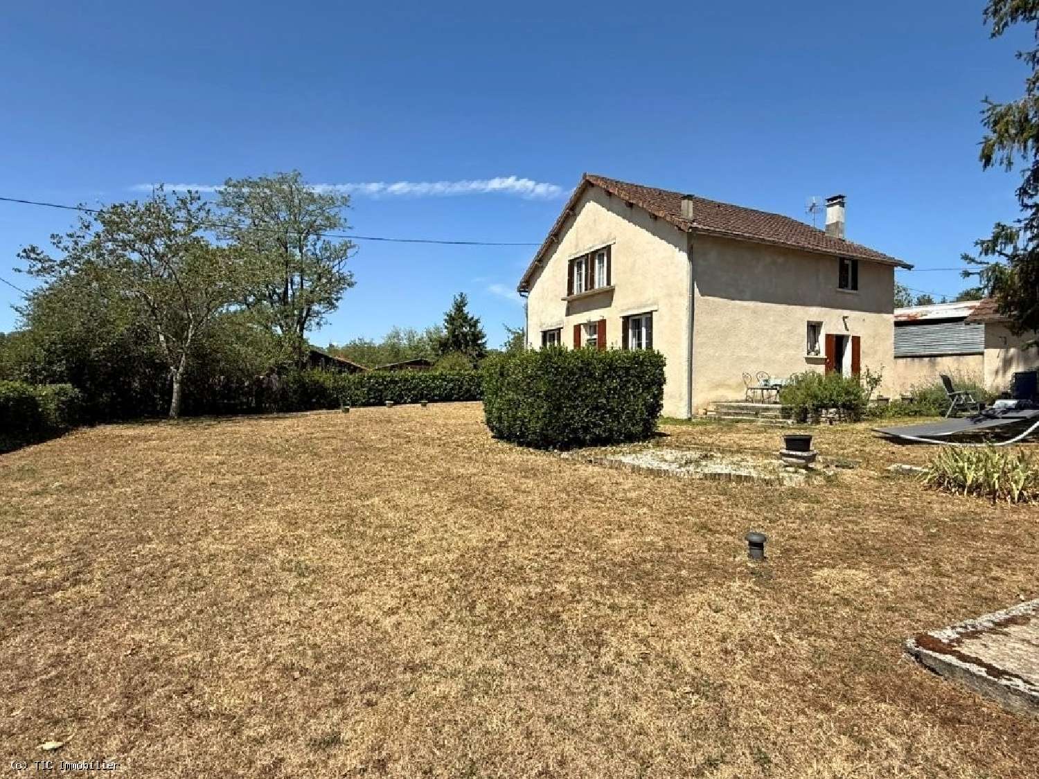 for sale house Nanteuil-en-Vallée Charente 3