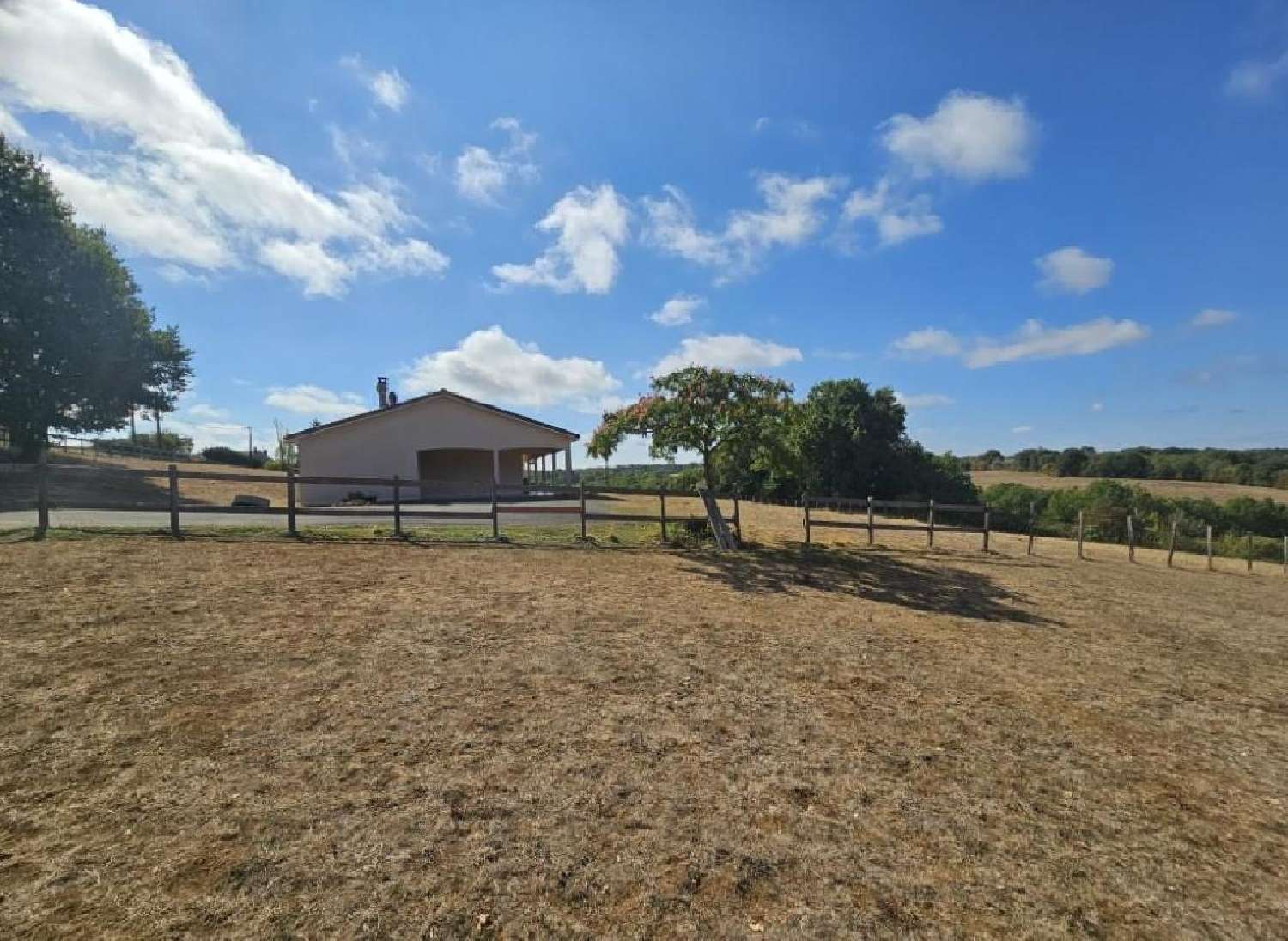 for sale house Nanteuil-en-Vallée Charente 3