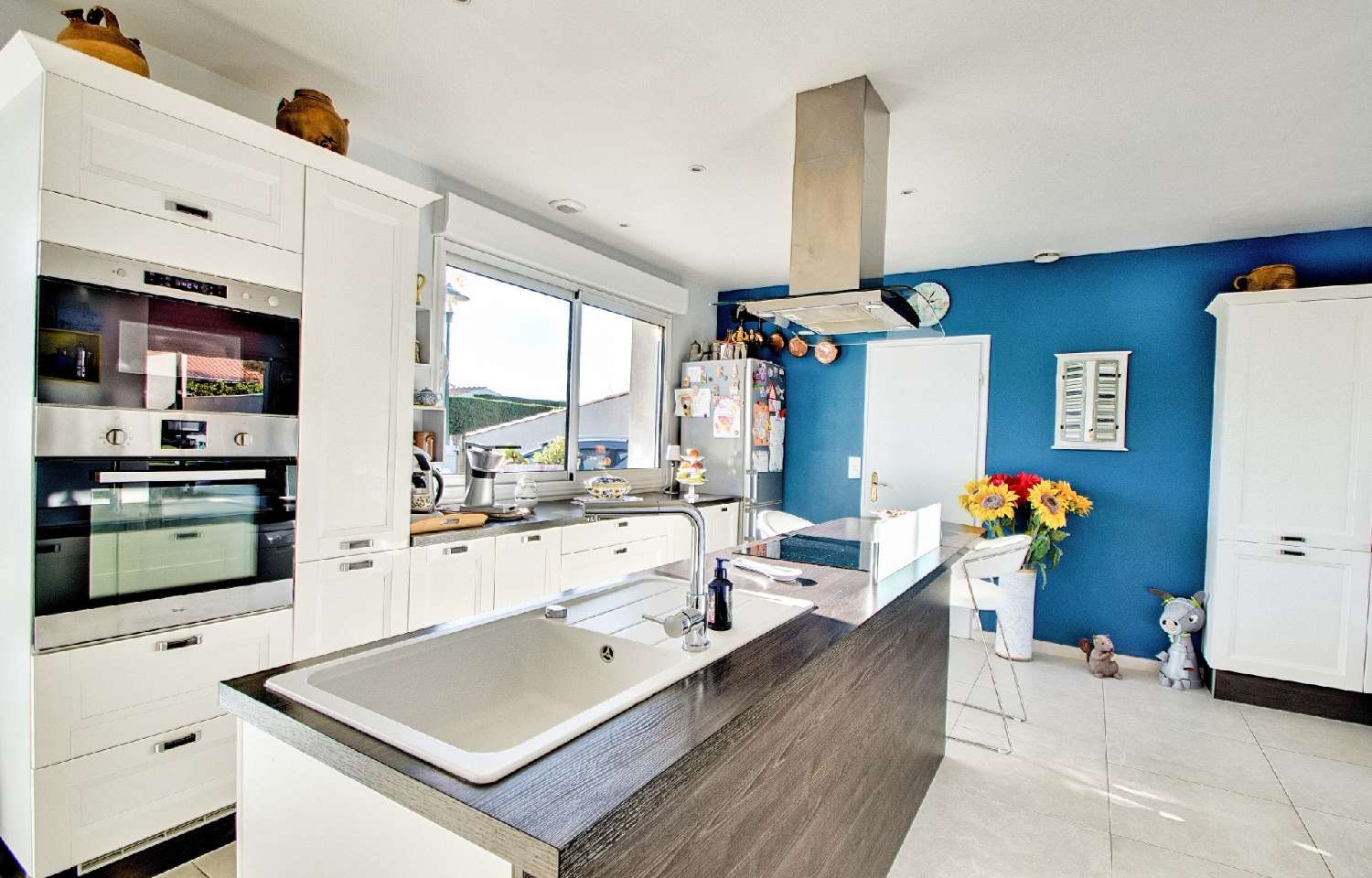  for sale house Nieul-sur-Mer Charente-Maritime 1