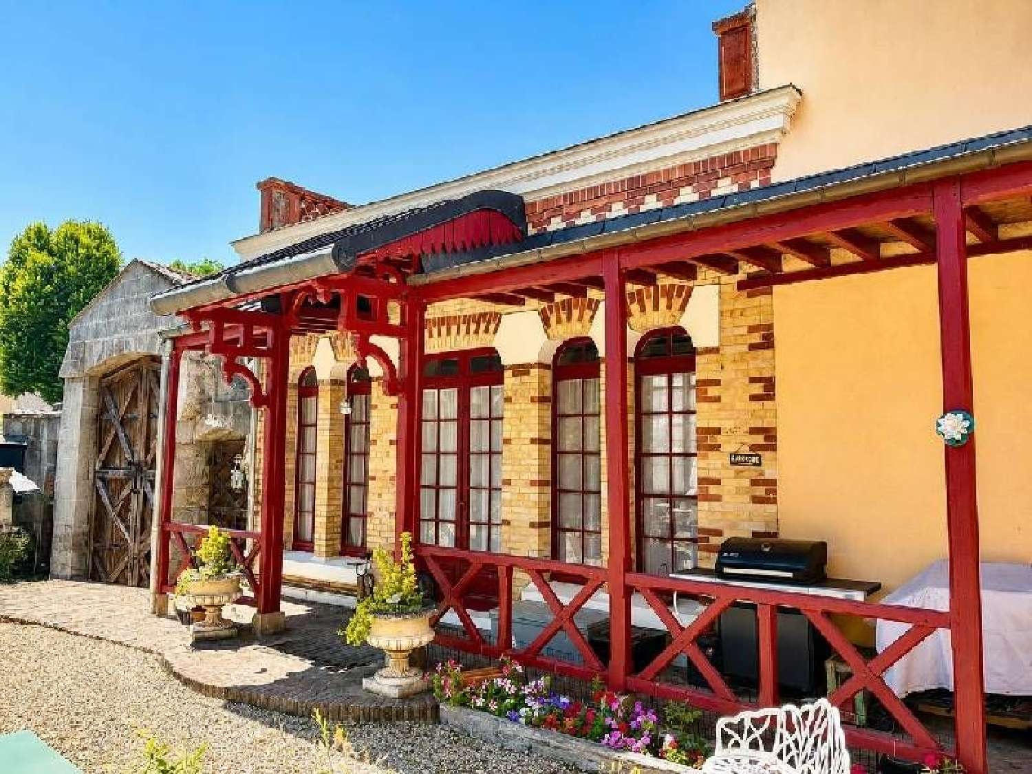  for sale house Nogent-le-Roi Eure-et-Loir 1