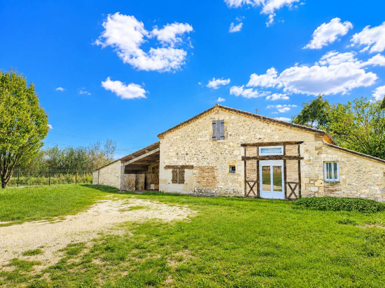 à vendre maison Paulhiac Lot-et-Garonne 2