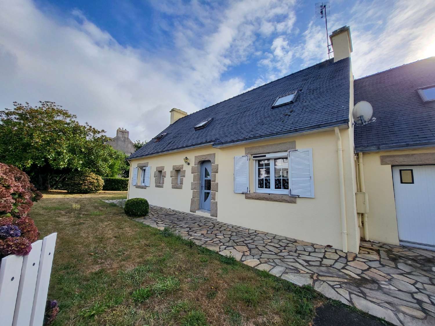  à vendre maison Plomodiern Finistère 1