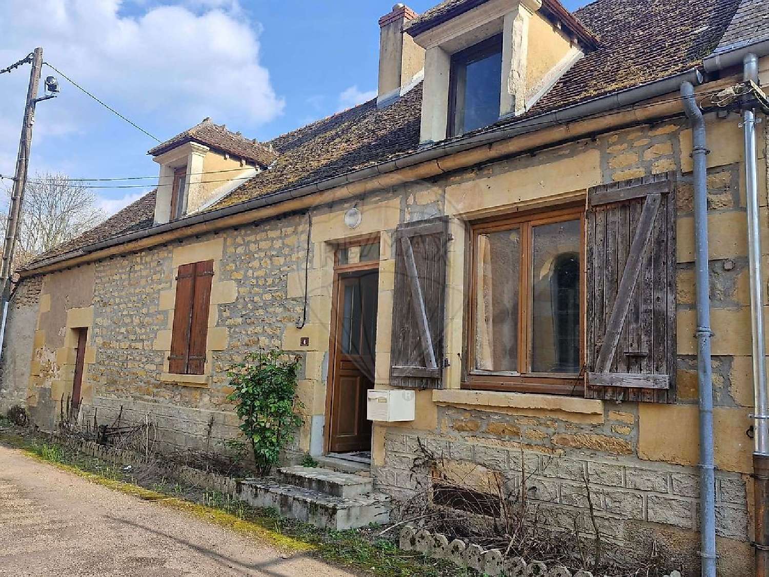  à vendre maison Poiseux Nièvre 2
