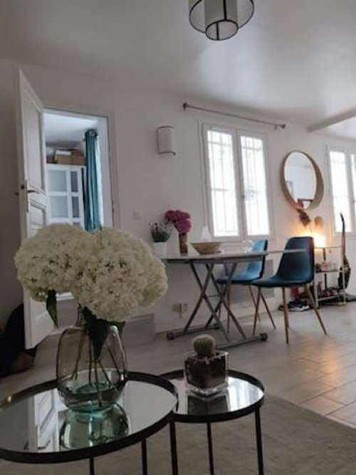 Pourlans Saône-et-Loire huis foto