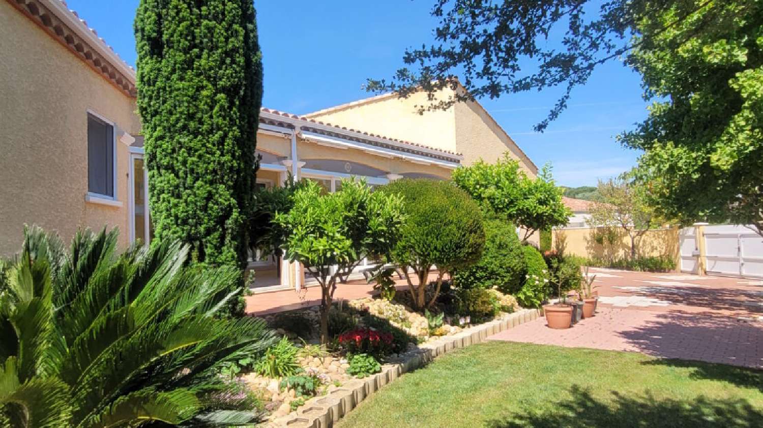 en venta casa Puimisson Hérault 1