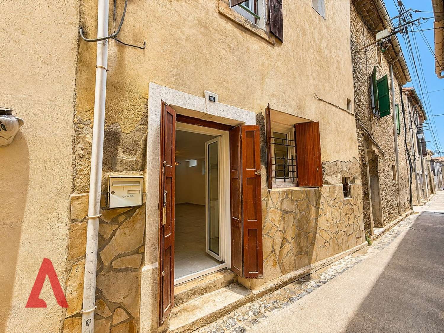 à vendre maison Puisserguier Hérault 1