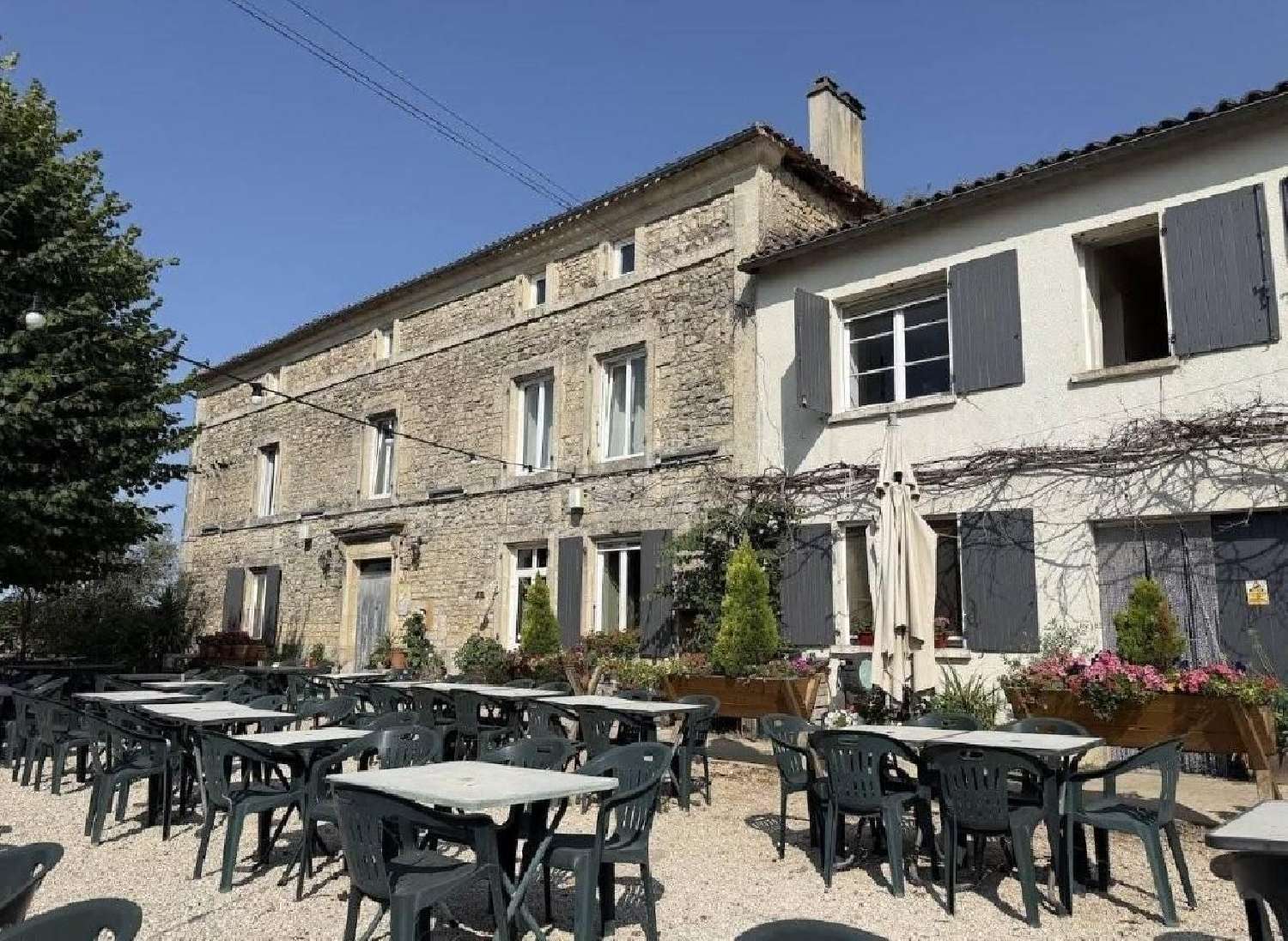 en venta casa Ruffec Charente 1