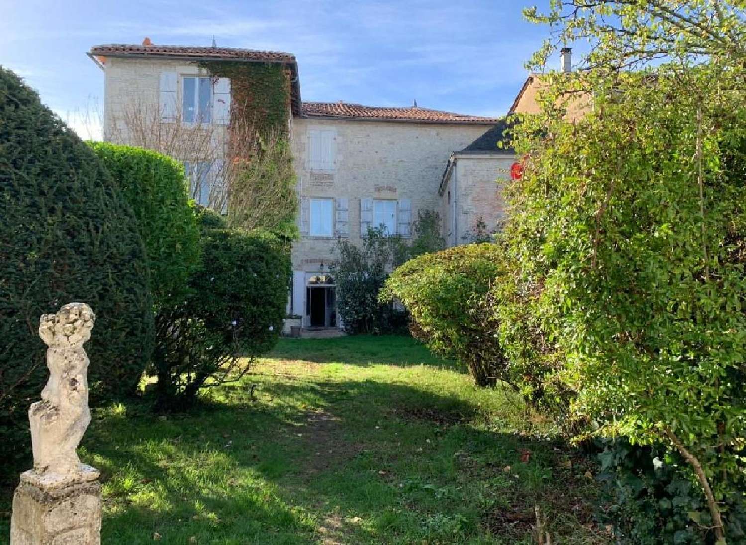 te koop huis Ruffec Charente 3