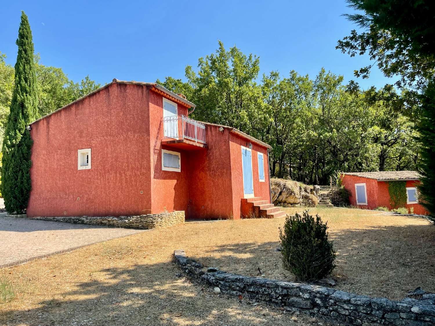  for sale house Saignon Vaucluse 3