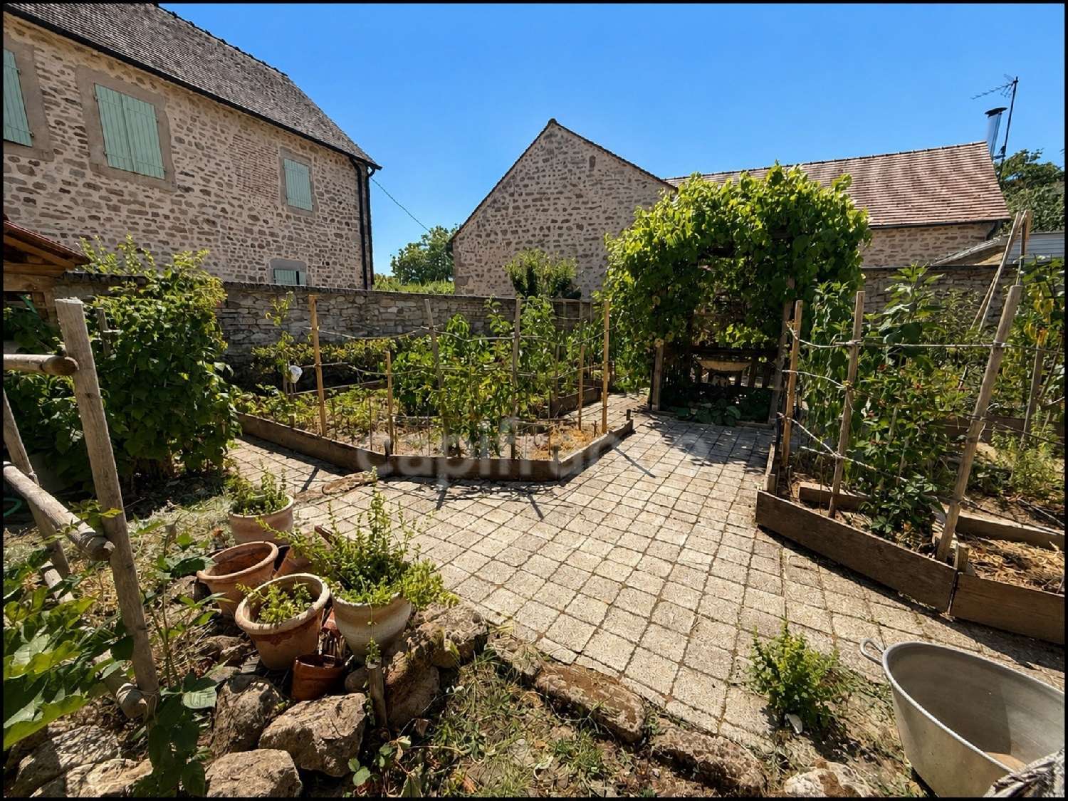  à vendre maison Saint-Émiland Saône-et-Loire 3