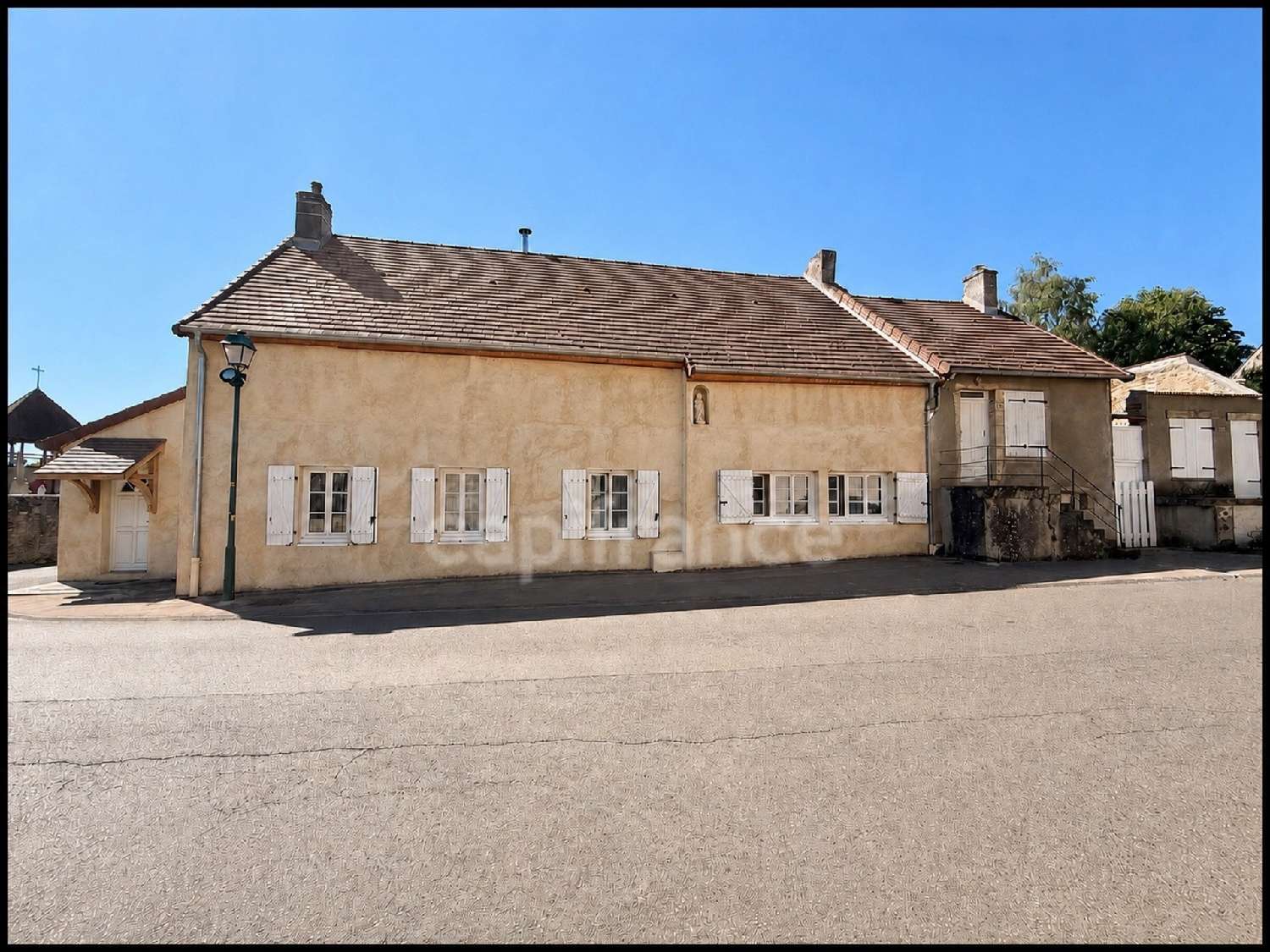  à vendre maison Saint-Émiland Saône-et-Loire 4