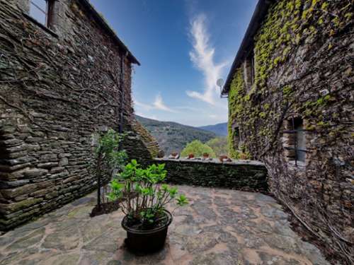 Saint-Germain-de-Calberte Lozère huis foto