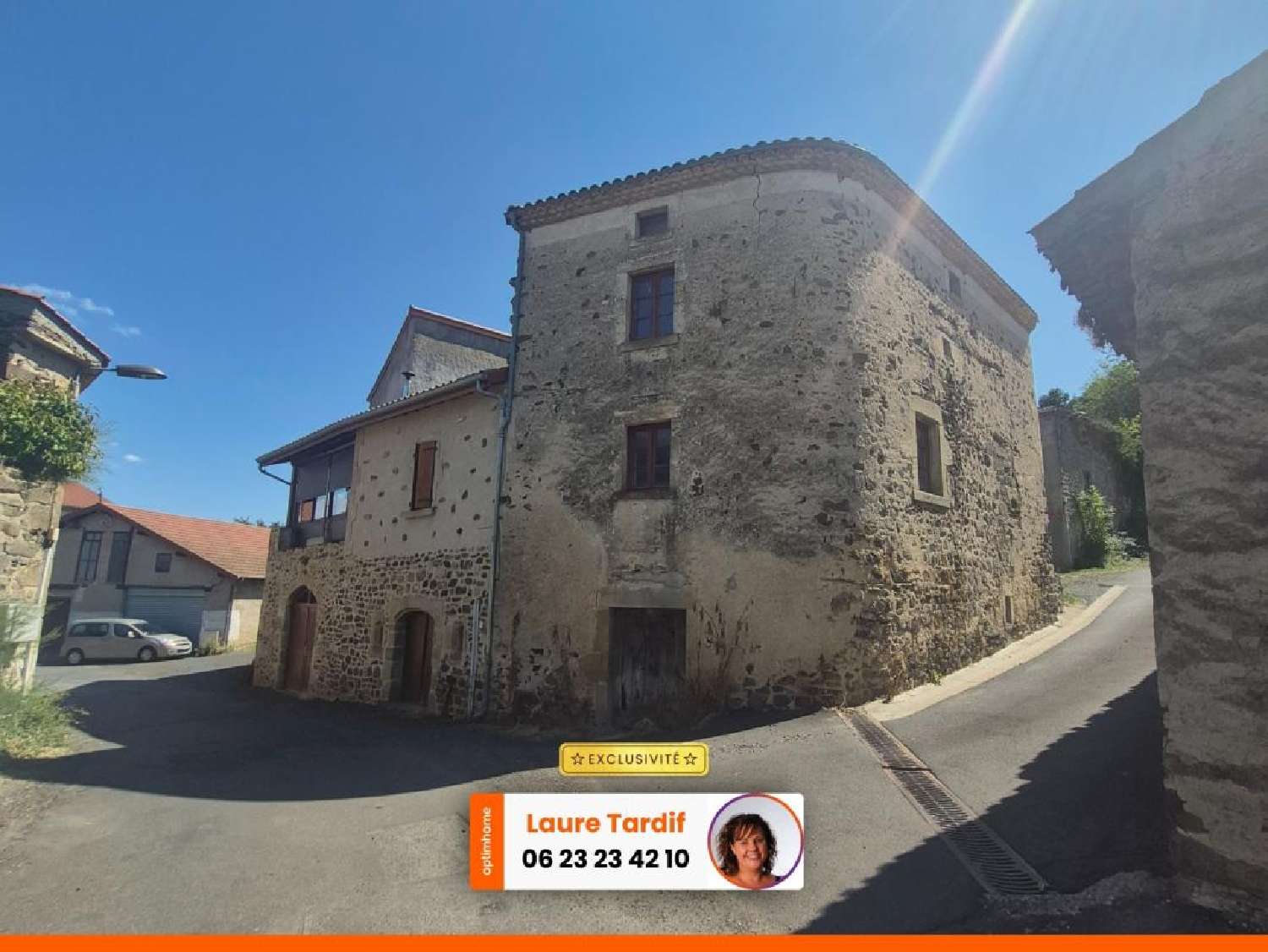 à vendre maison Saint-Julien-de-Coppel Puy-de-Dôme 1