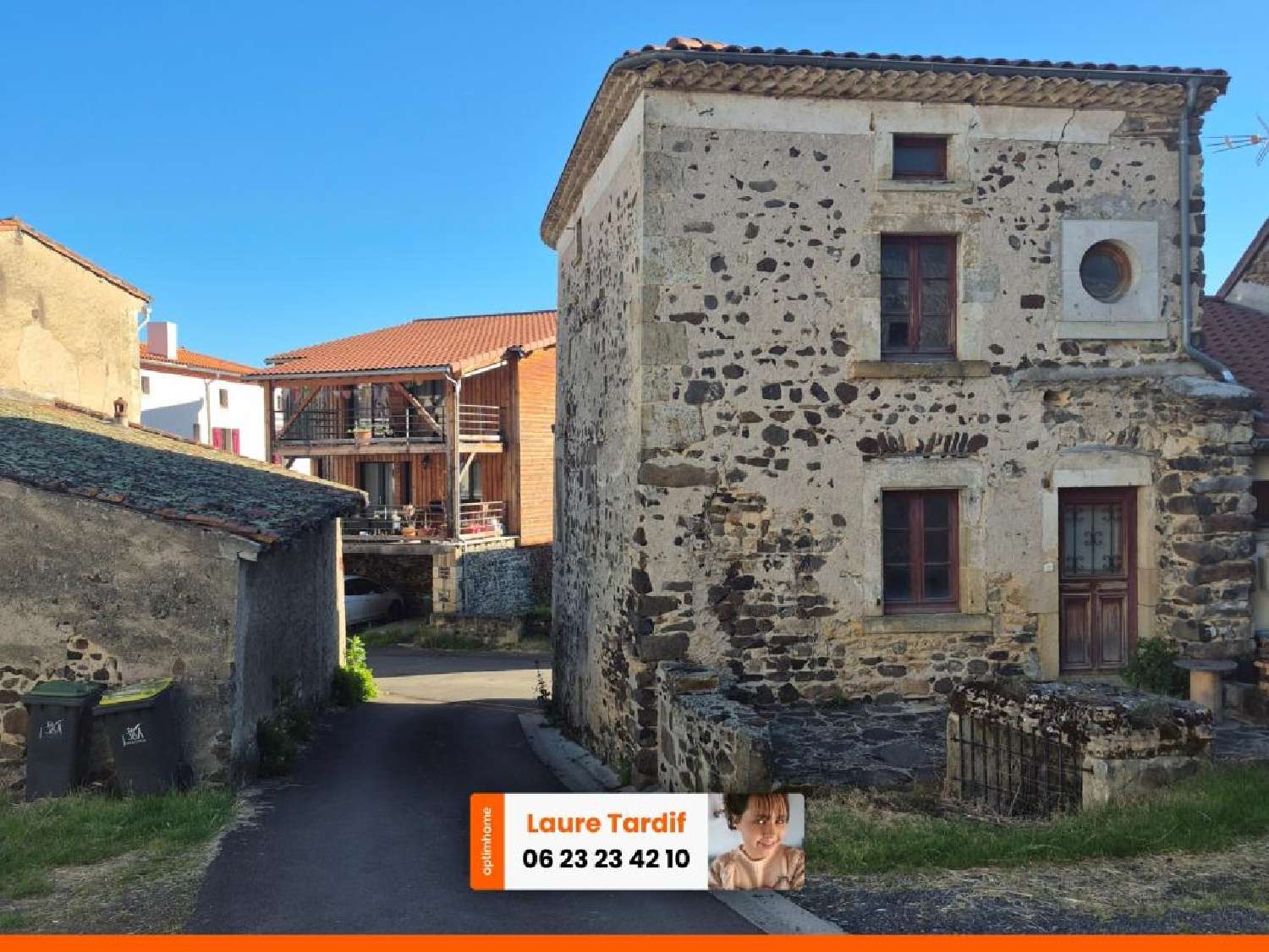 à vendre maison Saint-Julien-de-Coppel Puy-de-Dôme 7