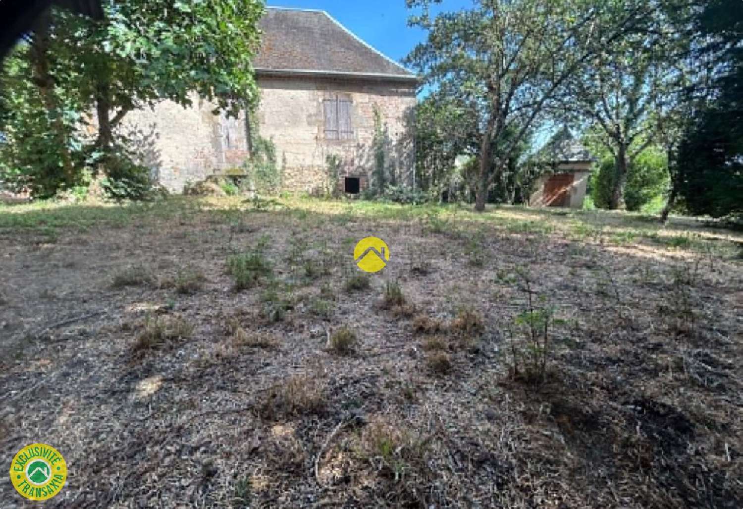te koop huis Saint-Léopardin-d'Augy Allier 2