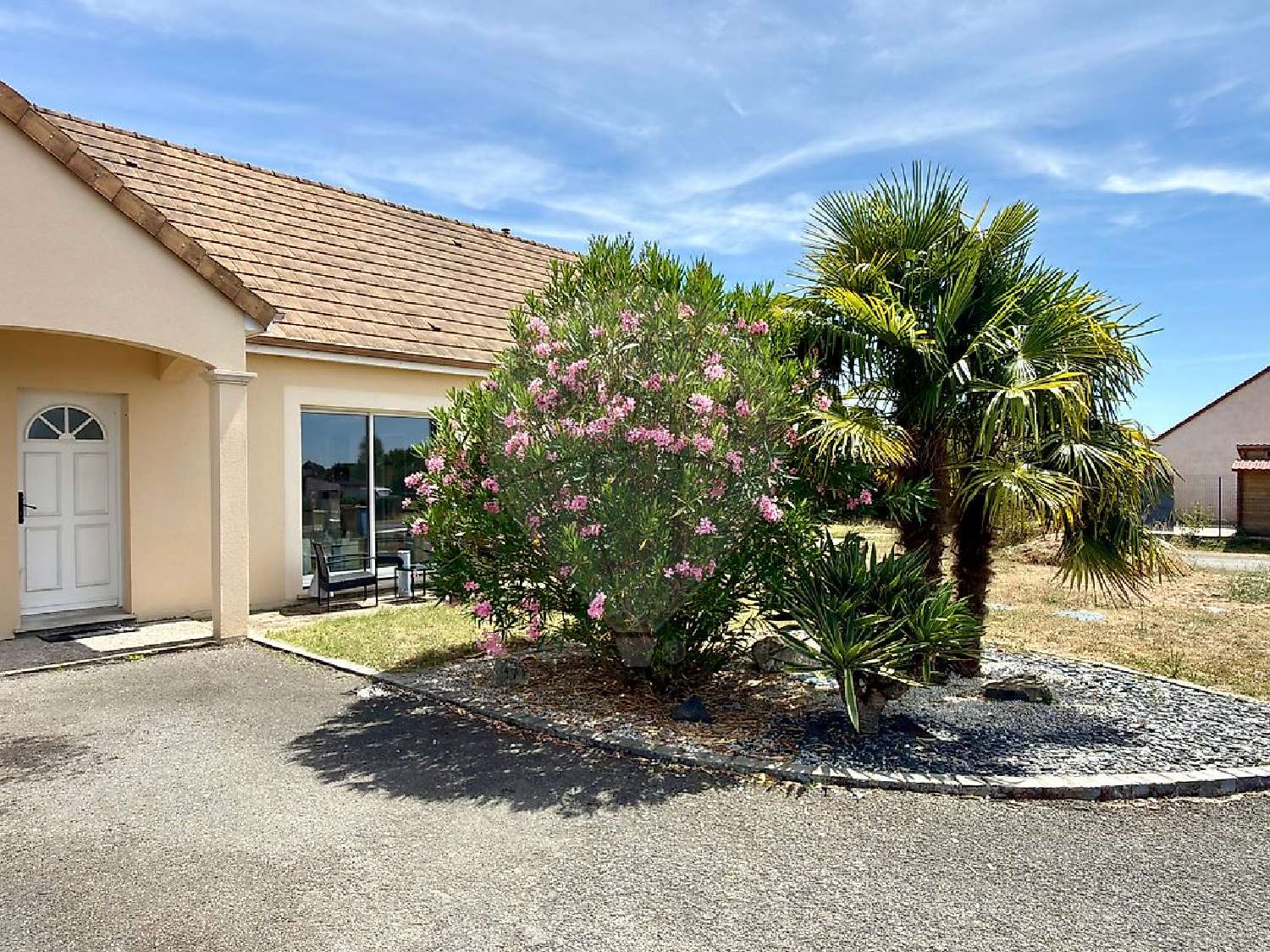 à vendre maison Saint-Pierre-le-Moûtier Nièvre 3