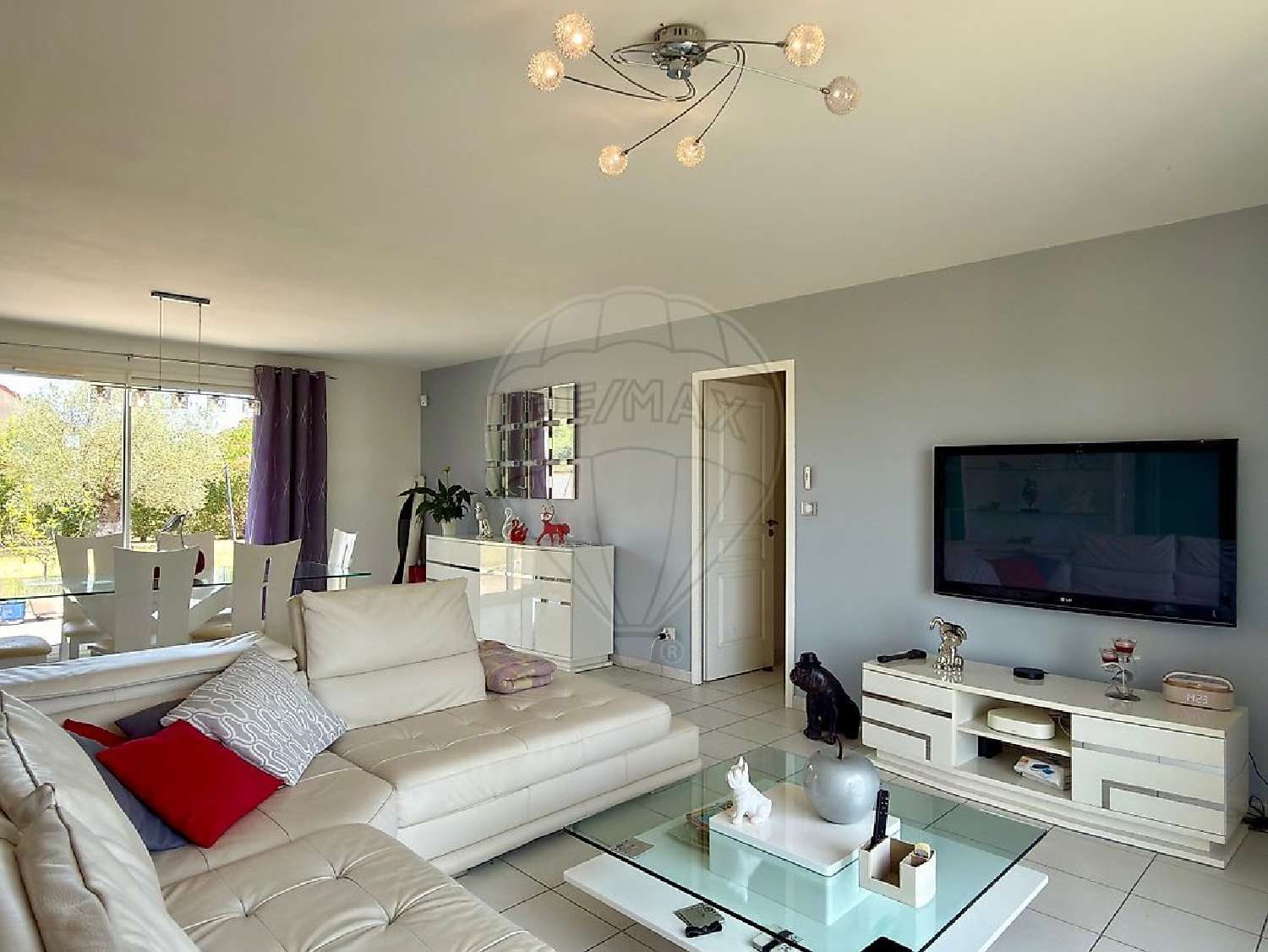 à vendre maison Saint-Pierre-le-Moûtier Nièvre 5