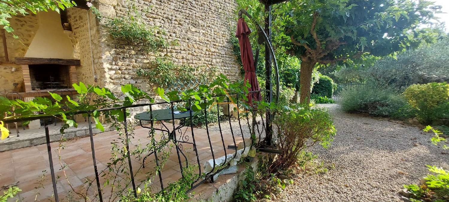  à vendre maison Saint-Roman-de-Malegarde Vaucluse 2