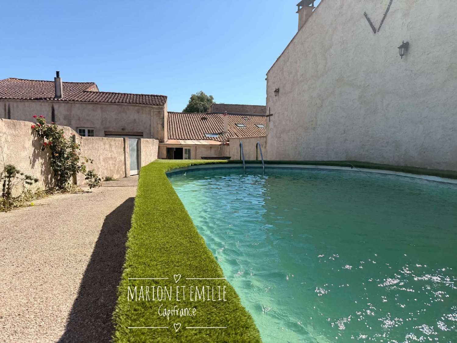 à vendre maison Saint-Saturnin-du-Bois Charente-Maritime 1