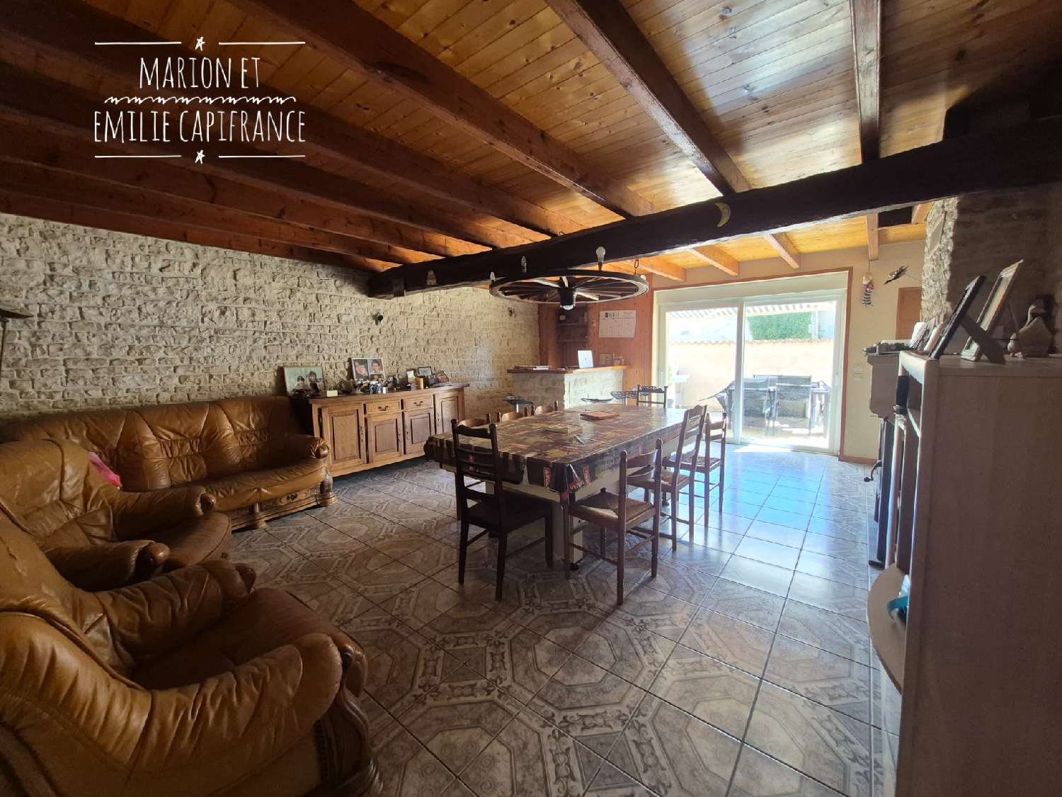à vendre maison Saint-Saturnin-du-Bois Charente-Maritime 4