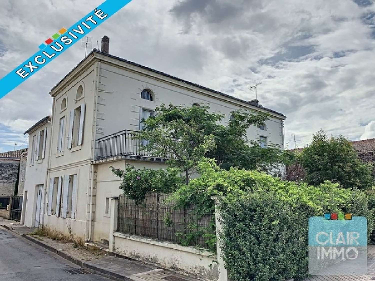 for sale house Sainte-Foy-la-Grande Gironde 1