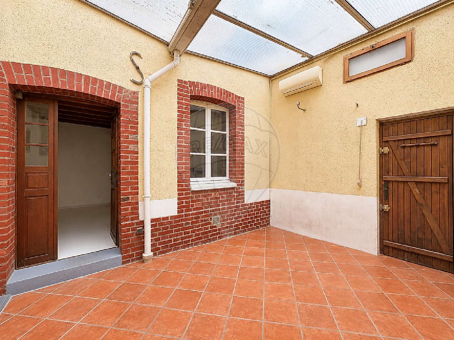 for sale house Sens Yonne 1